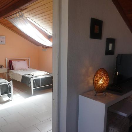 Acharavi Afrodite Apartments Екстериор снимка