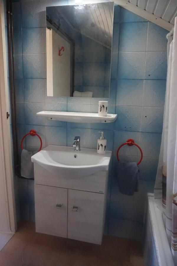 Acharavi Afrodite Apartments Екстериор снимка
